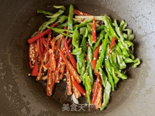 荷叶饼夹肉丝的做法步骤：12