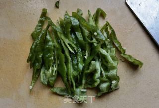 荷叶饼夹肉丝的做法步骤：6
