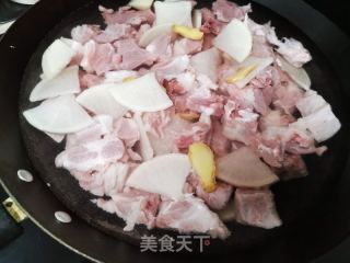 滋补羊肉汤的做法步骤：2