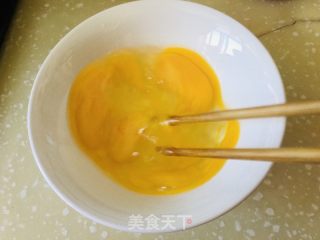 西红柿青椒炒鸡蛋的做法步骤：3