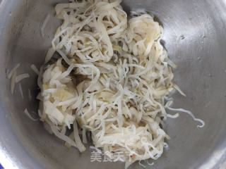 辣炒芥菜疙瘩丝的做法步骤：2