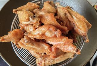 炸鸡翅中的做法步骤：12