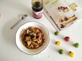 豆干炒腊肉的做法步骤：17
