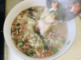 什锦火腿羹的做法步骤：11