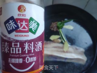 酱香回锅肉的做法步骤：1