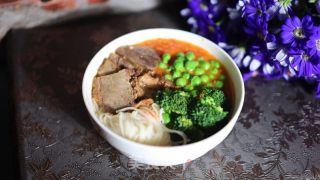 卤牛肉豌豆面的做法步骤：10