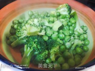 卤牛肉豌豆面的做法步骤：7
