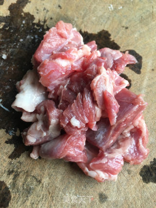 香煎羊肉饼的做法步骤：1