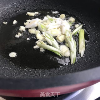 山药炒木耳的做法步骤：5