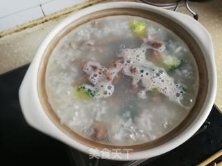 西兰花猪肝粥的做法步骤：5