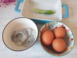 虾仁蒸蛋羹的做法步骤：1