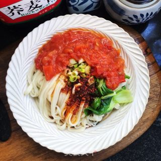 油泼茄汁手擀面的做法步骤：13