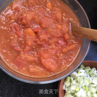 油泼茄汁手擀面的做法步骤：5