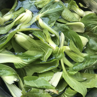 油泼茄汁手擀面的做法步骤：2