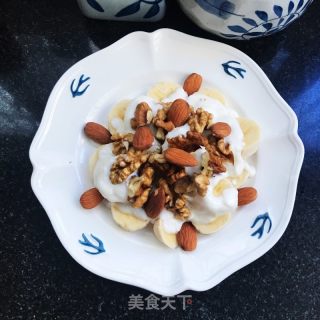 蓝莓香蕉拌酸奶的做法步骤：6