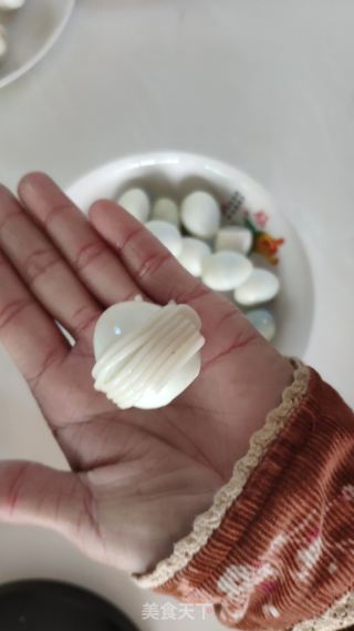 鹌鹑蛋好吃做法“腰缠万贯”的做法步骤：5