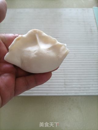 牛肉大葱馅水饺的做法步骤：16