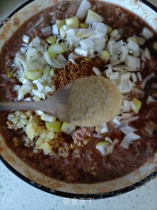 牛肉大葱馅水饺的做法步骤：8