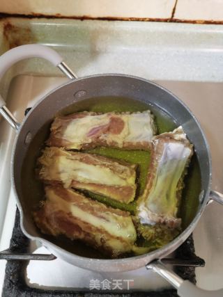 富记蒜香排骨的做法步骤：8