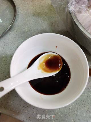 何记腊味煲仔饭的做法步骤：7