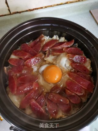 何记腊味煲仔饭的做法步骤：6