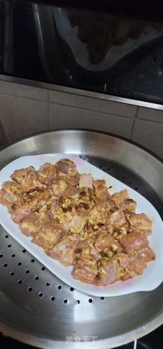 黄豆酱蒜香排骨的做法步骤：6