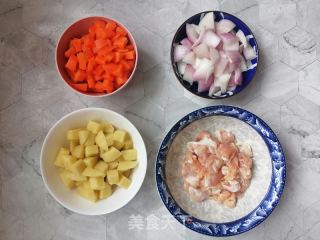 百搭咖喱鸡肉饭的做法步骤：1