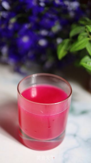 雪梨红心火龙果汁的做法步骤：4