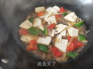 腊肉炒冬笋的做法步骤：7