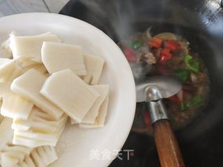 腊肉炒冬笋的做法步骤：6