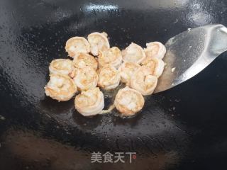 虾仁炒鸡蛋的做法步骤：8