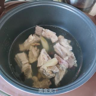 冬瓜豆腐炖排骨的做法步骤：4