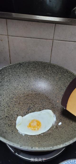 鲜美萝卜汤的做法步骤：3