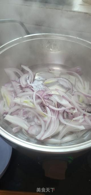 香菜洋葱拌肉片的做法步骤：12