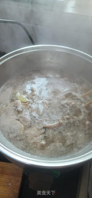 香菜洋葱拌肉片的做法步骤：7