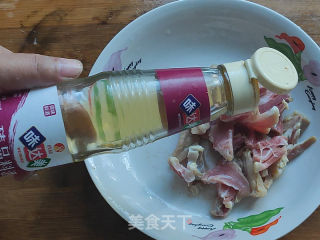 松茸菌咸肉汤的做法步骤：3