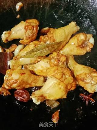 红烧鸡翅根的做法步骤：11