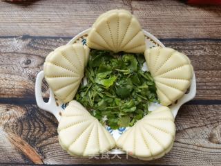 荷叶饼夹孜然羊肉的做法步骤：17