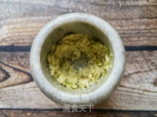 小米椒蒜泥拌蒸菠菜的做法步骤：9