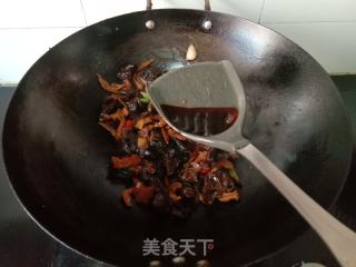 黑木耳炒肉的做法步骤：9
