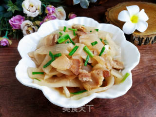 五花肉烧萝卜片的做法步骤：9