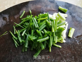 五花肉烧萝卜片的做法步骤：7