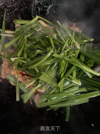 韭菜香干炒肉片的做法步骤：10