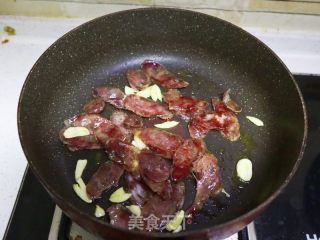 芹菜炒腊肠的做法步骤：5