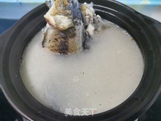 松茸鲫鱼汤的做法步骤：7
