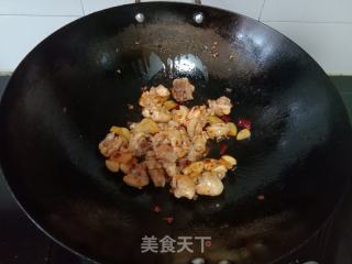 麻辣水煮鸡腿的做法步骤：7