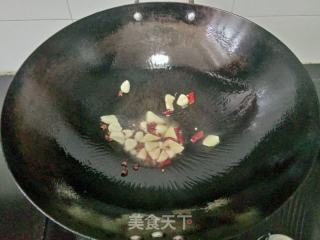 麻辣水煮鸡腿的做法步骤：5