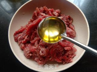 大葱青椒炒牛肉的做法步骤：5