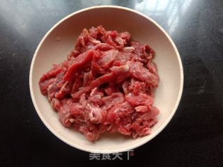 大葱青椒炒牛肉的做法步骤：4