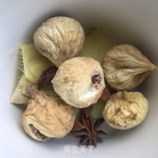 红烧果味排骨的做法步骤：2